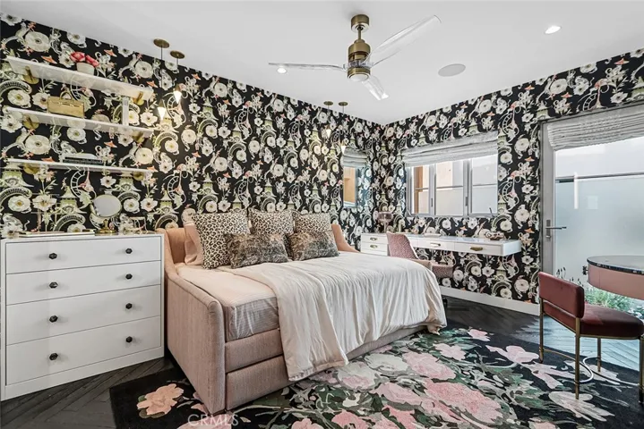 2417 Crest, Manhattan Beach, California 90266