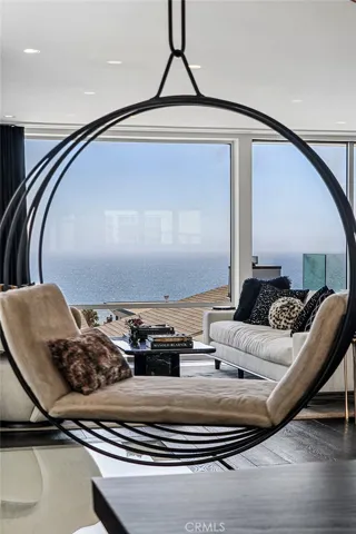 2417 Crest, Manhattan Beach, California 90266