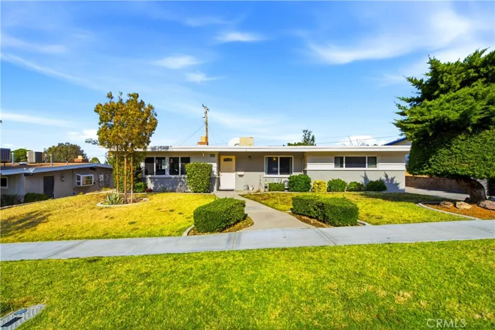 38664 Yucca Tree, Palmdale, California 93551