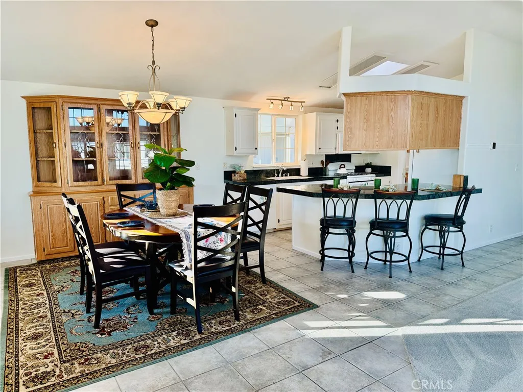Entertain and dine in the family style dining room and breakfast bar.