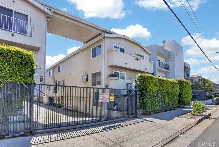 8828 Burnet Ave 9, North Hills, California 91343