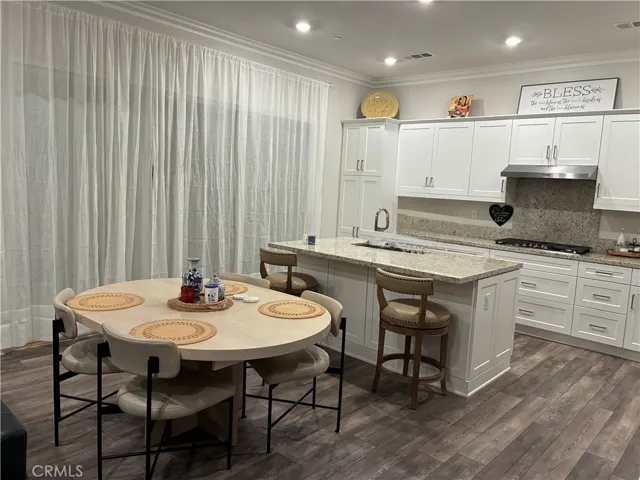 20578 Galloway Drive, Saugus, California 91350