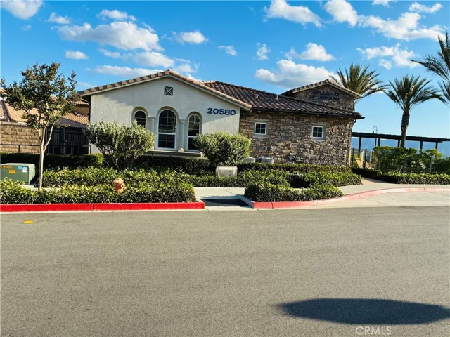 20578 Galloway Drive, Saugus, California 91350