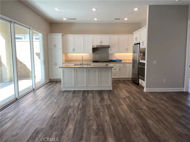20578 Galloway Drive, Saugus, California 91350