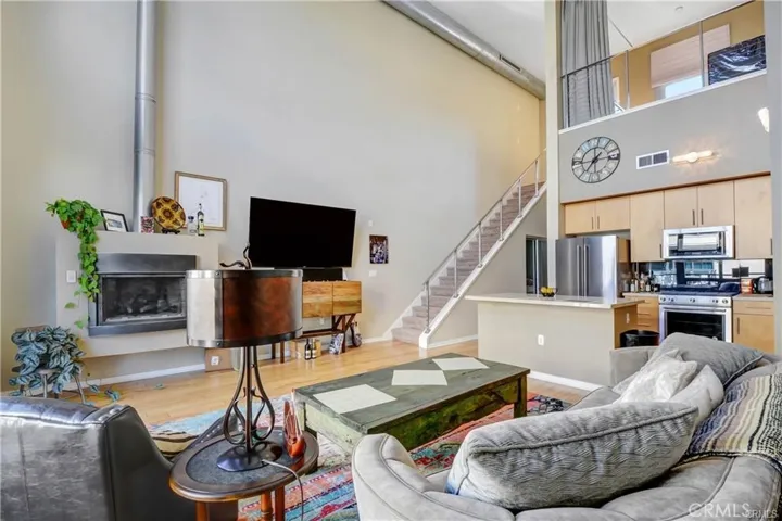 133 The Promenade N 411, Long Beach, California 90802