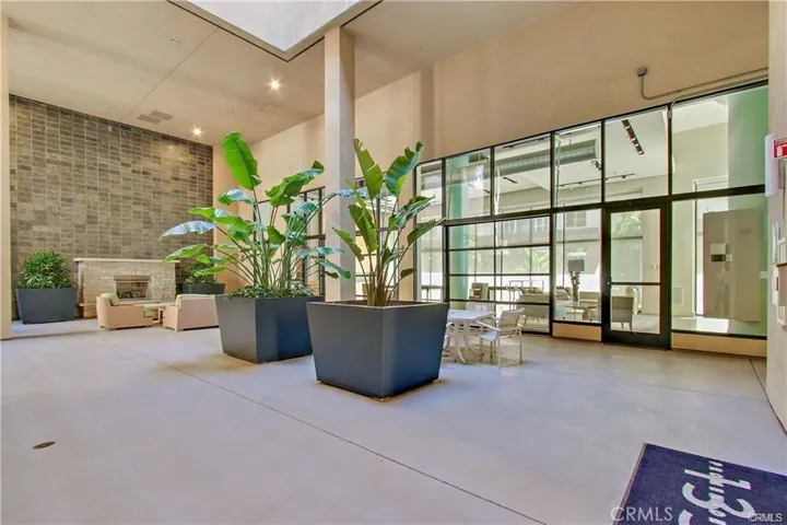 133 The Promenade N 411, Long Beach, California 90802