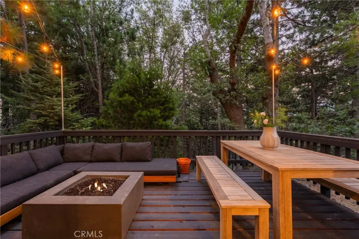 1191 Scenic Way, Rimforest, California 92378