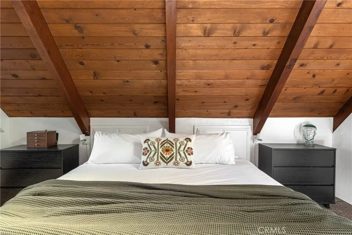 1191 Scenic Way, Rimforest, California 92378