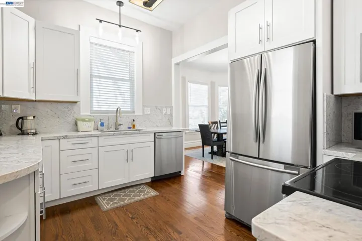 2207 E 21st St, Oakland, California 94606