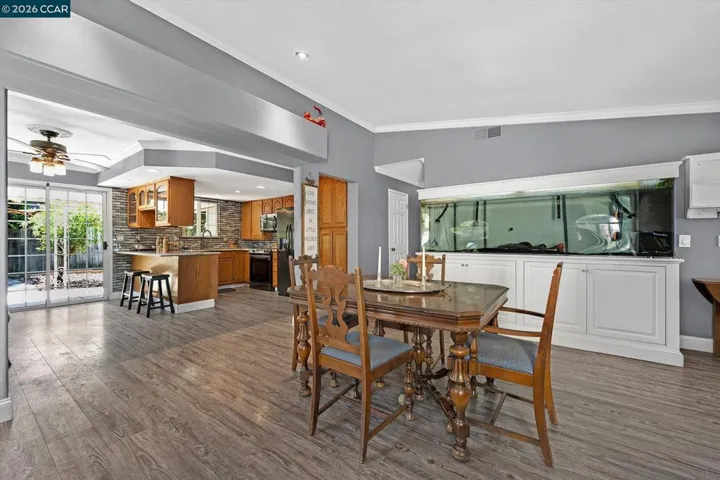 552 Redwood Dr, Vacaville, California 95687