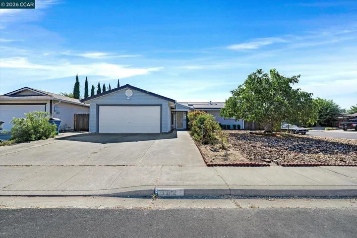 552 Redwood Dr, Vacaville, California 95687