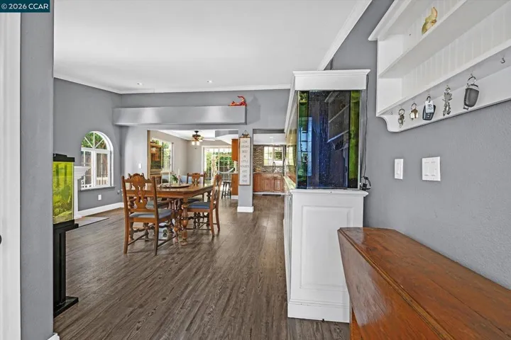 552 Redwood Dr, Vacaville, California 95687