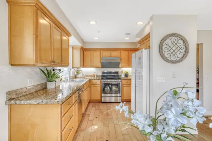 963 Bellomo Avenue, Sunnyvale, California 94086