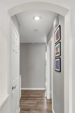 23515 Estrella, Valencia, California 91355