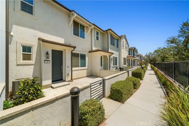 4016 E Peony Paseo Unit #4, Ontario, California 91761