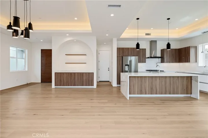2413 Curtis Avenue B, Redondo Beach, California 90278
