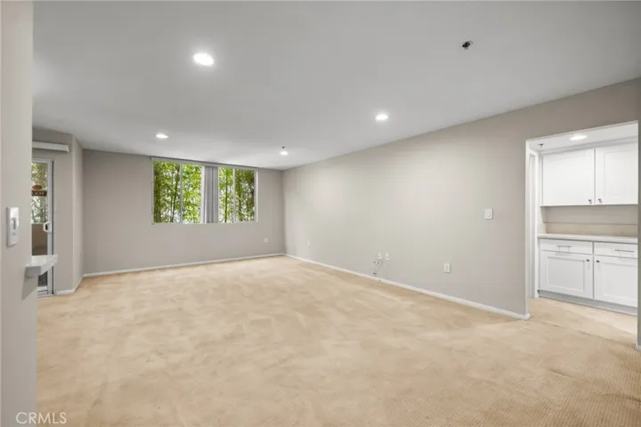 4501 Cedros 220, Sherman Oaks, California 91403