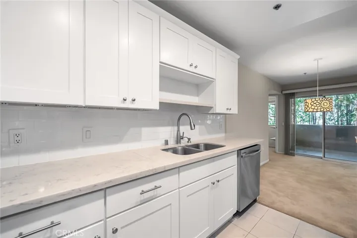 4501 Cedros 220, Sherman Oaks, California 91403