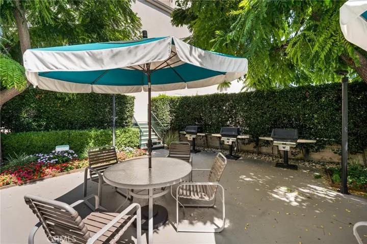 4501 Cedros 220, Sherman Oaks, California 91403