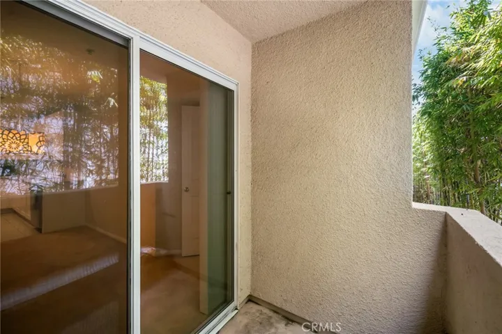 4501 Cedros 220, Sherman Oaks, California 91403