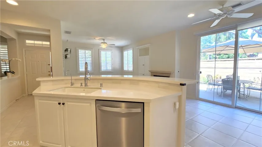 29 Carnation, Irvine, California 92618