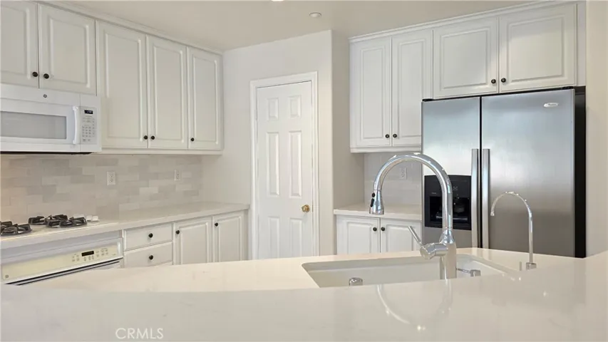 29 Carnation, Irvine, California 92618