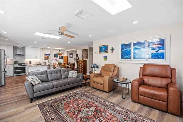 4 Via Castilla D, Laguna Woods, California 92637