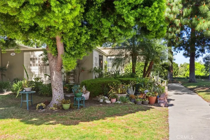 4 Via Castilla D, Laguna Woods, California 92637