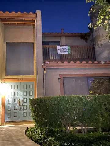 678 Rosewood, Camarillo, California 93010