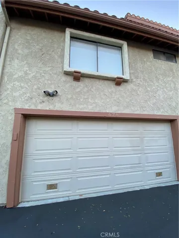 2 car garage