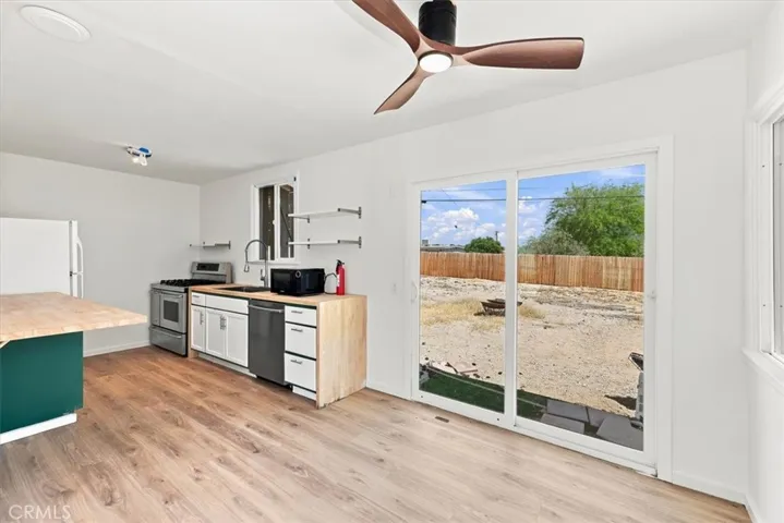 Kitchen and Casual Dining