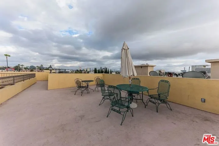 Rooftop Deck