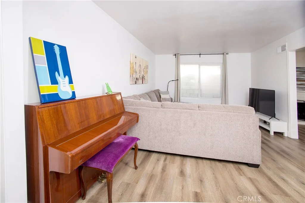 3040 La Puente, West Covina, California 91792 — photo 4
