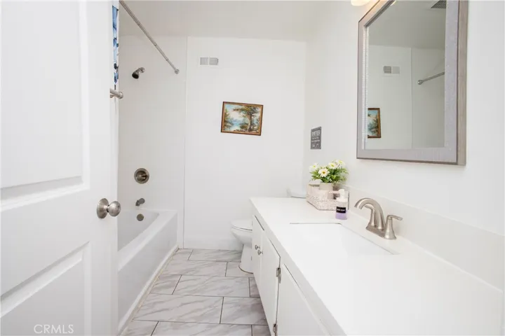 3040 La Puente, West Covina, California 91792