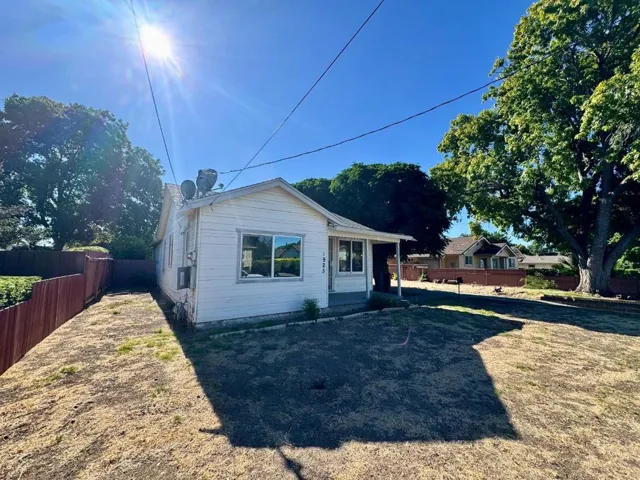 1925 Alpha Way, Antioch, California 94509 — photo 4
