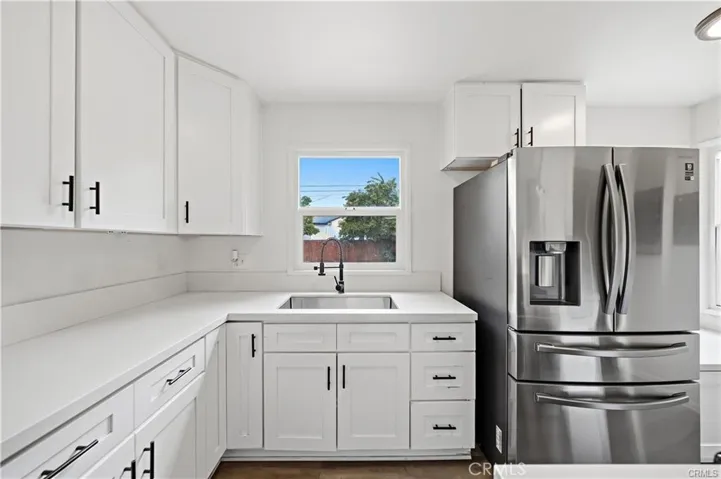 555 E G, Ontario, California 91764