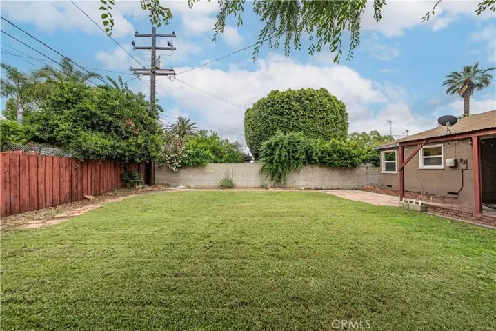 555 E G, Ontario, California 91764
