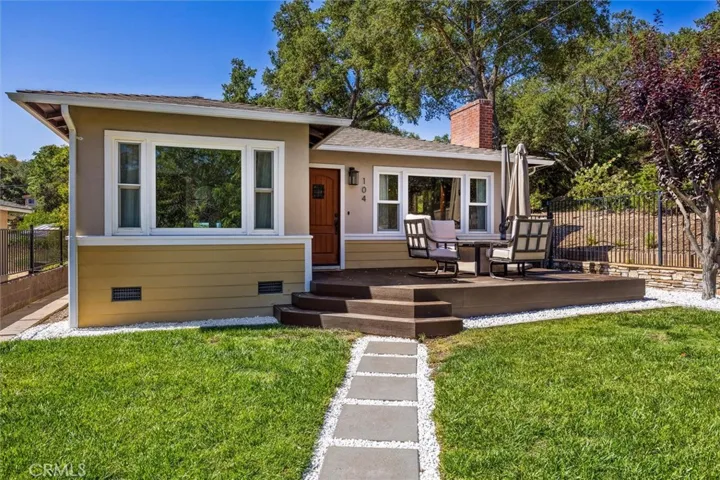 104 16th, Paso Robles, California 93446