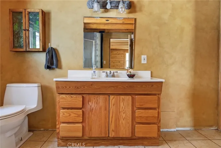2500 Round Valley Road, Greenville, California 95947