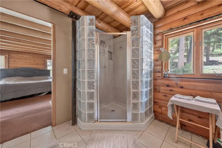 2500 Round Valley Road, Greenville, California 95947