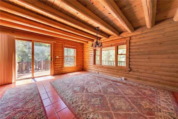 2500 Round Valley Road, Greenville, California 95947