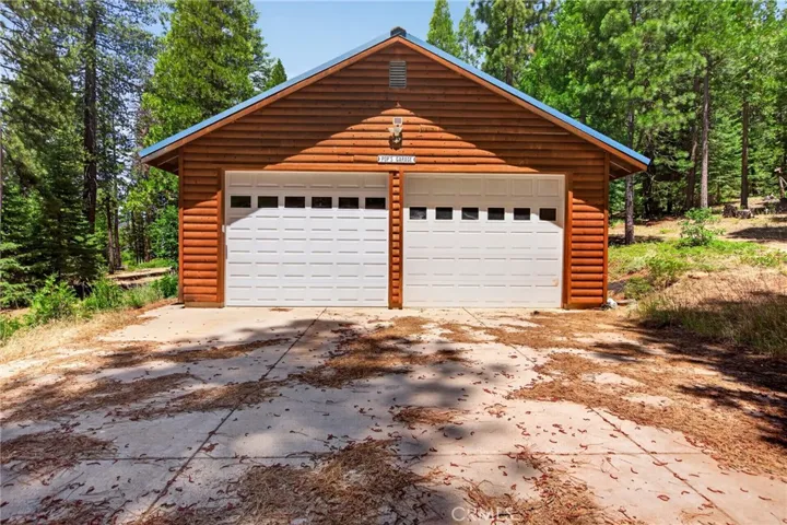 2500 Round Valley Road, Greenville, California 95947