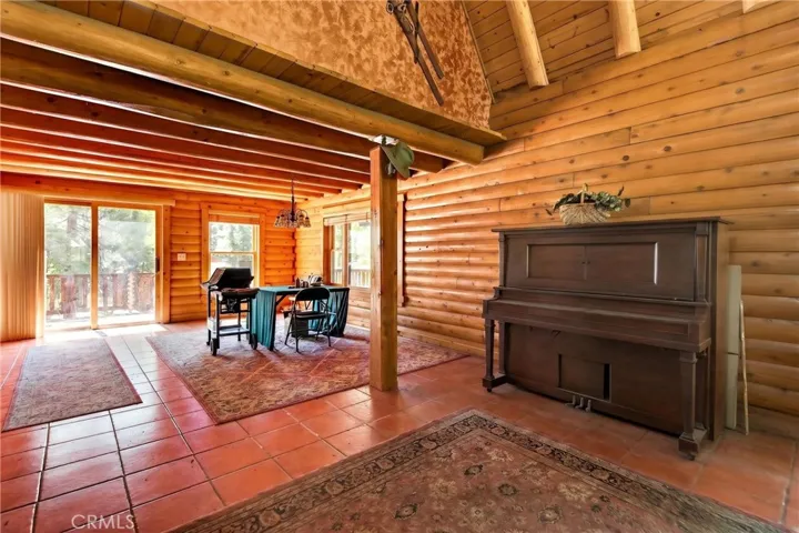 2500 Round Valley Road, Greenville, California 95947