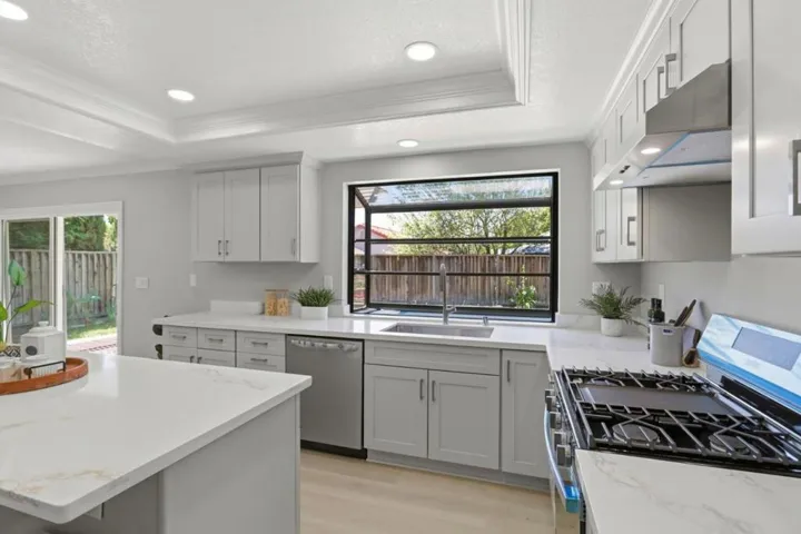 895 Del Vaile Court, Milpitas, California 95035