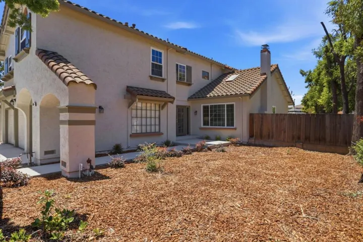 895 Del Vaile Court, Milpitas, California 95035