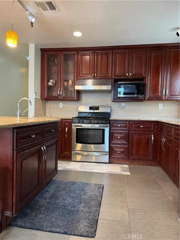 830 N Olive, Alhambra, California 91801