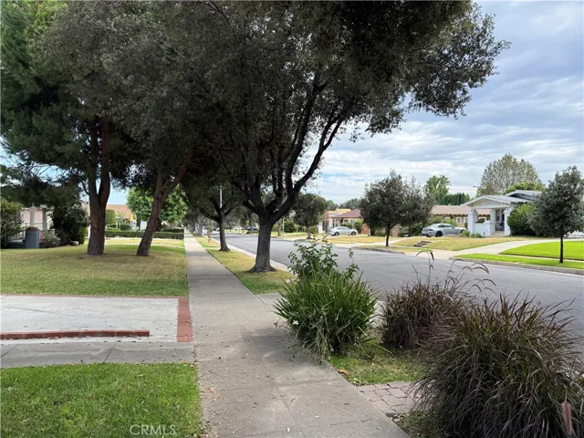 830 N Olive, Alhambra, California 91801