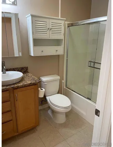 5252 Balboa Arms Dr 280, San Diego, California 92117