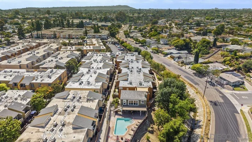 5252 Balboa Arms Dr 280, San Diego, California 92117