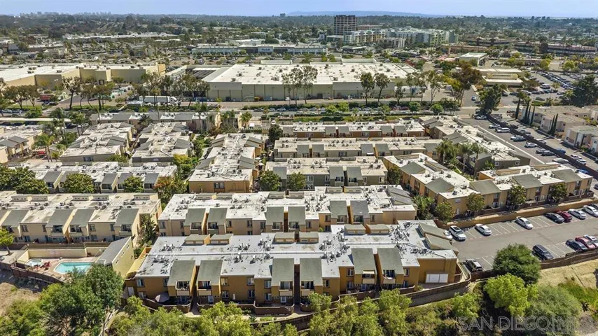 5252 Balboa Arms Dr 280, San Diego, California 92117